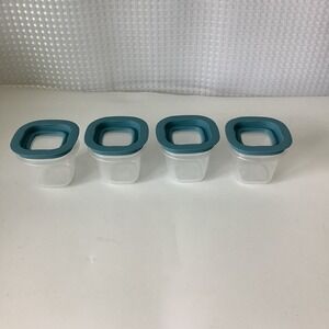 Set of 4 Rubbermaid Premier Square Food Storage Container 4 Ounce w/ Blue Lids